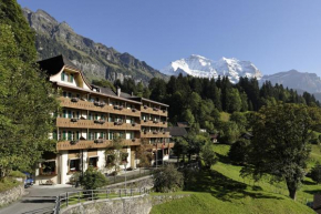 Отель Hotel Alpenrose Wengen - bringing together tradition and modern comfort  Венген